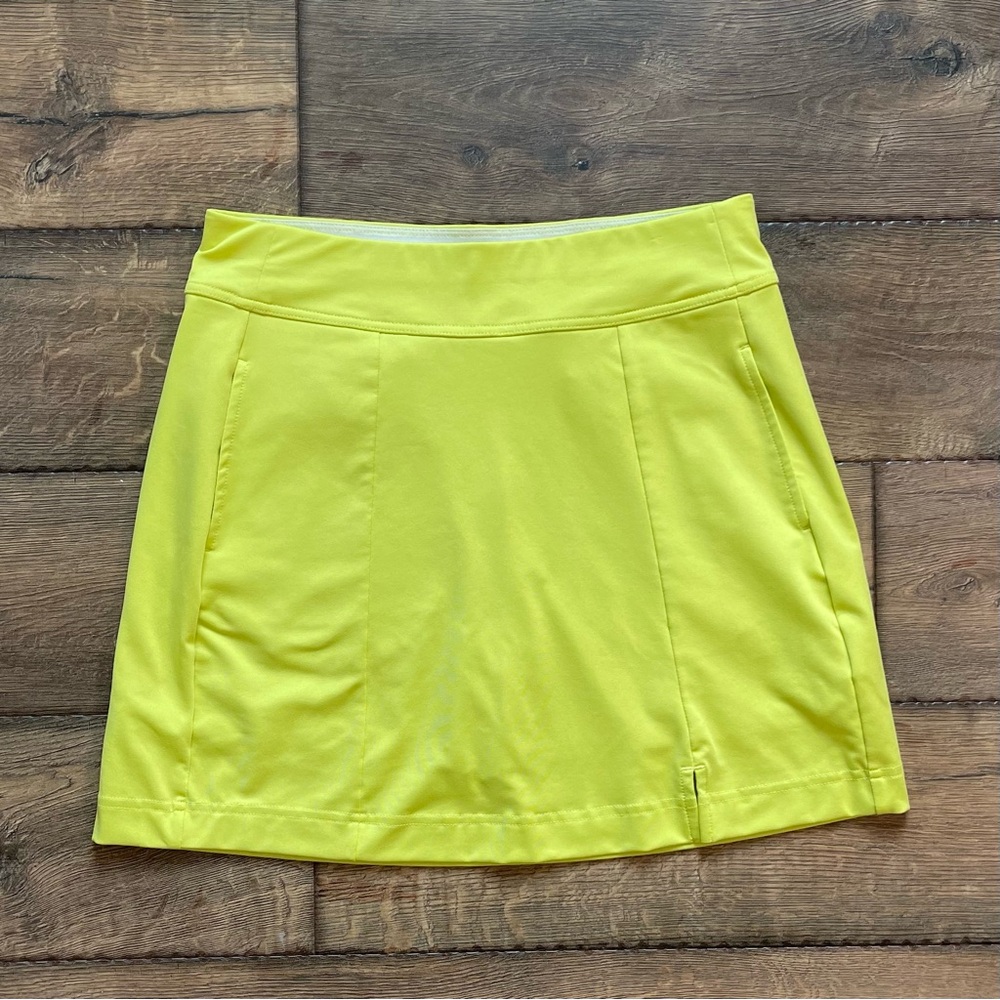Callaway Women's Mini Skirt in Vibrant Yellow